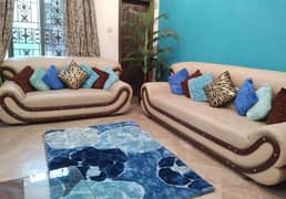 5 Seater sofa set(3+2),Sofa for Sale/wooden and Rexine Material/ 80K