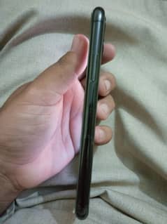 I phone 11 pro max black Color