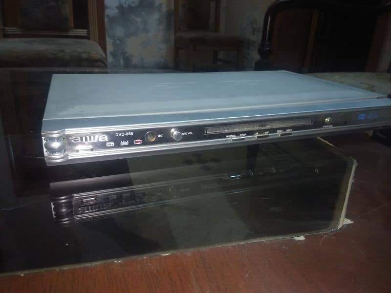 DVD/CD PLAYER 3