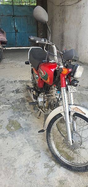 United 70 Model 2022 Rawalpindi  All Punjab registered good condition 3