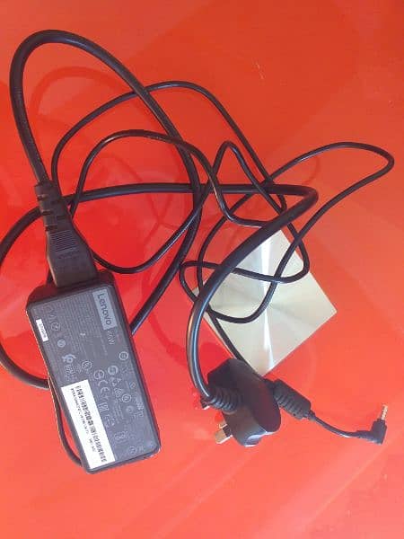 Lenovo Yoga 65W Original Charger 2