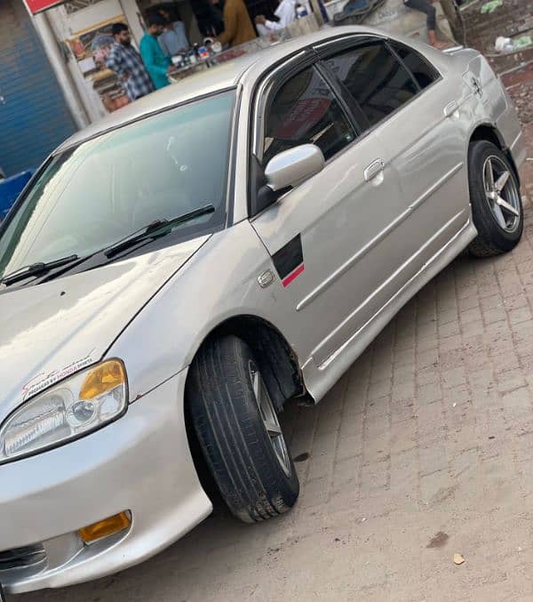 Honda Civic EXi 2002 1