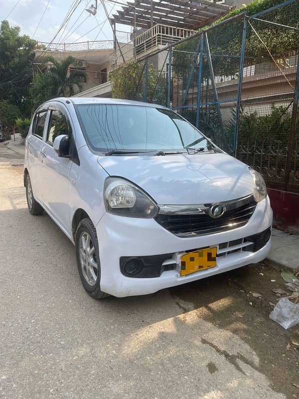 Daihatsu Mira 2015 2