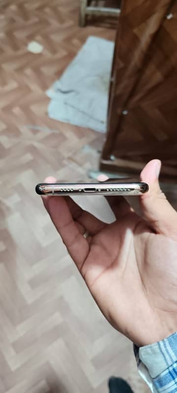 iphone 11pro max PTA approved 2