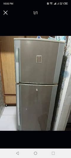 dawlance refrigerator medium siz