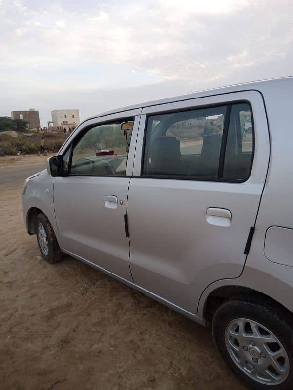 Suzuki Wagon R 2021 1