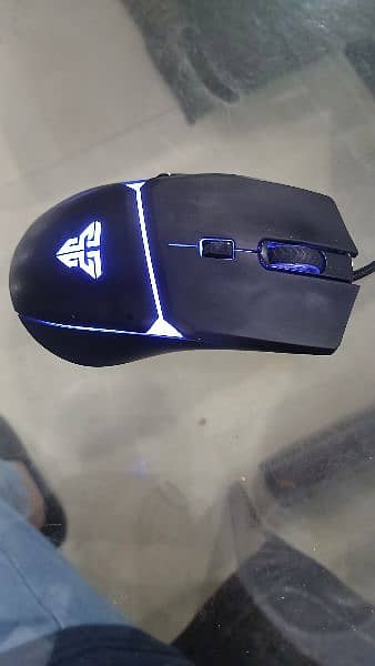 Best RGB Gaming Mouse With Two Buttons On Left Side 7