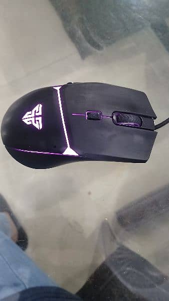 Best RGB Gaming Mouse With Two Buttons On Left Side 9