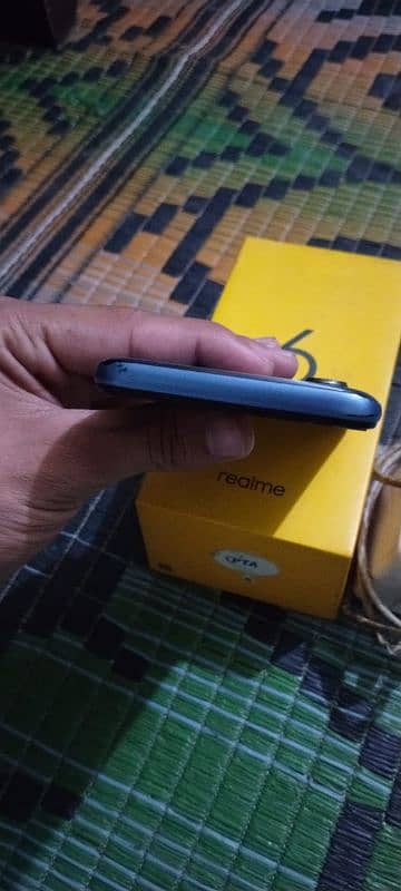 Realme 6 full box 2