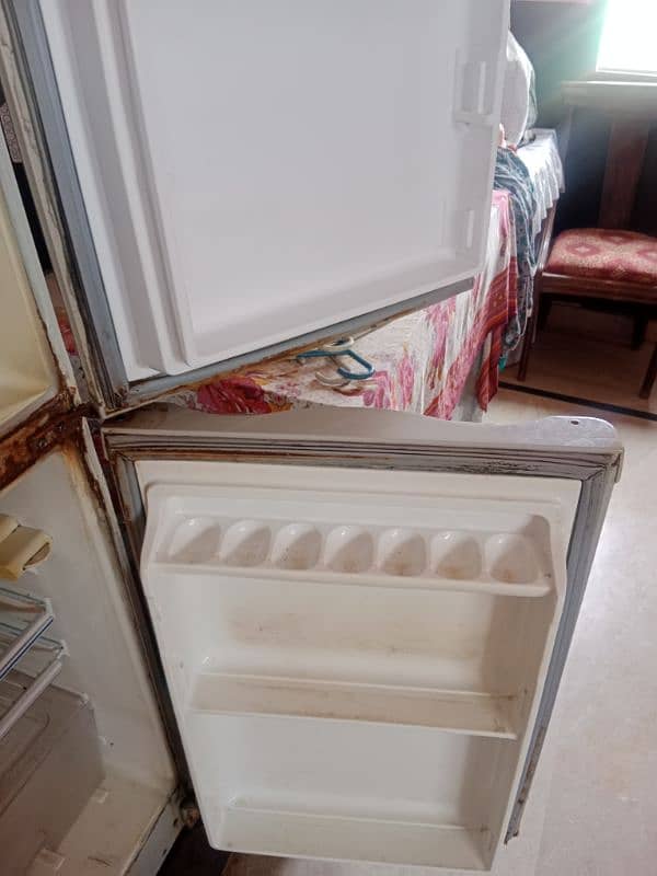 Dawlance refrigerator for sale 2