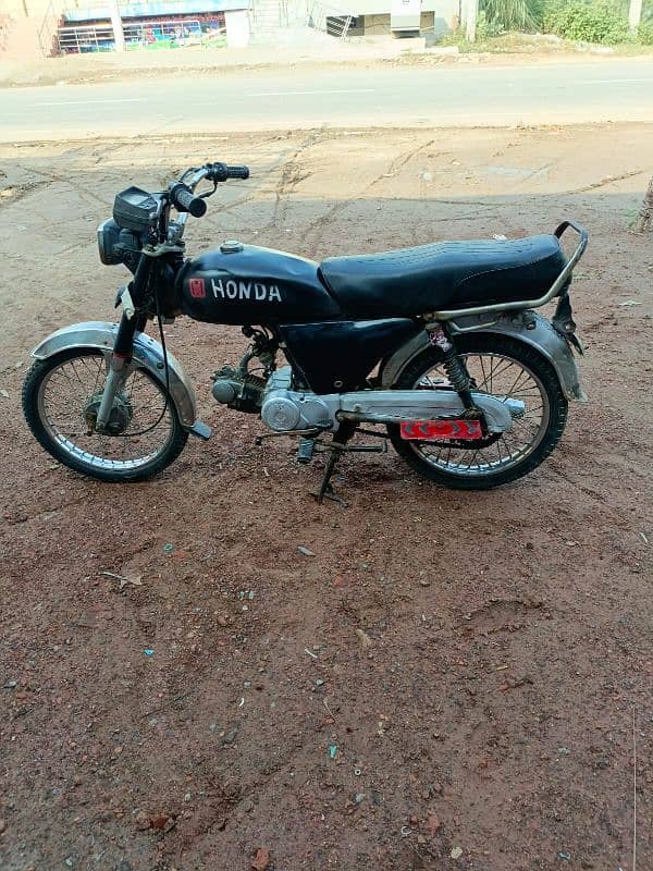 honda70 model 2004 1