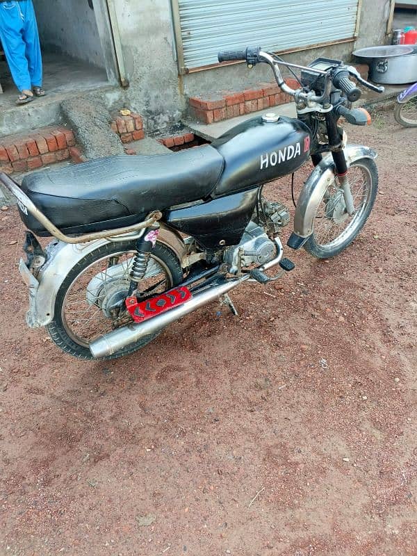 honda70 model 2004 4