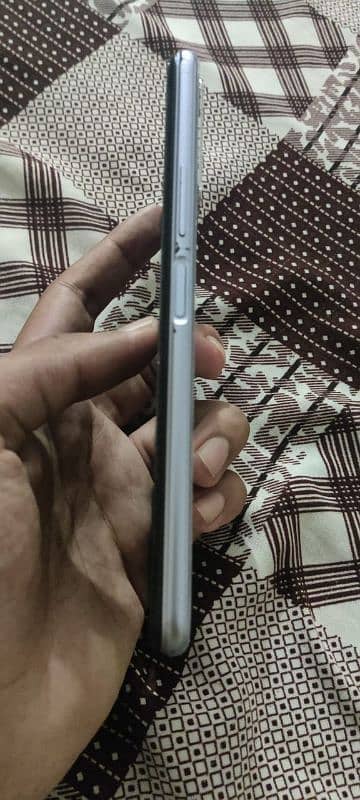 vivo y 20  10/10 condition Pta approved 3