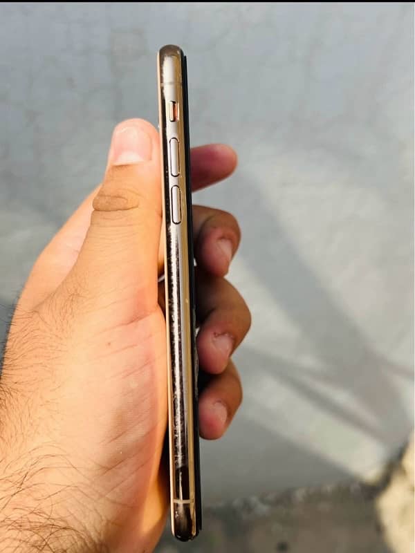 iphone xs 5