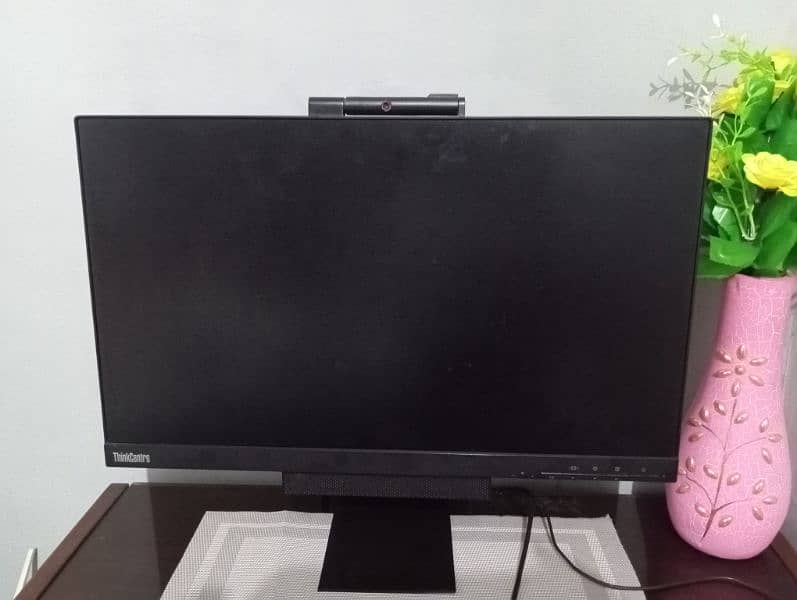 Lenovo ThinkCentre Monitor 8