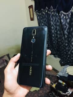 oppo F11 0