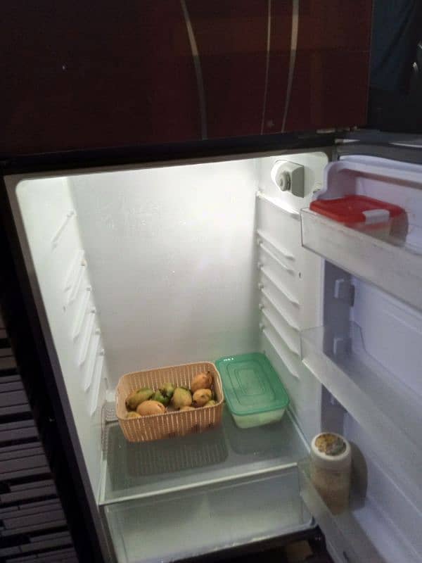 DAWLANCE fridge 2