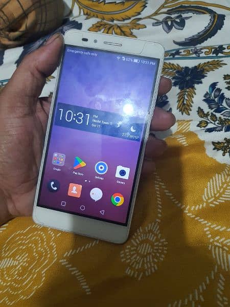 Honor 5x lush condition paked phone 1