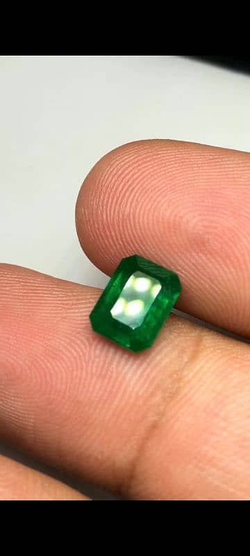 Natural Emerald Outstanding Gem 6