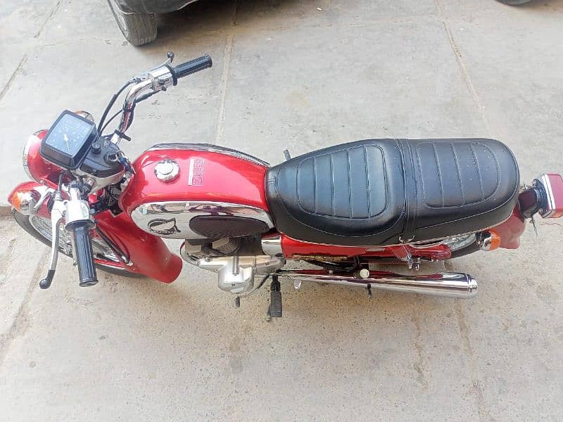 Honda 200 road master red colour full karak bike 2