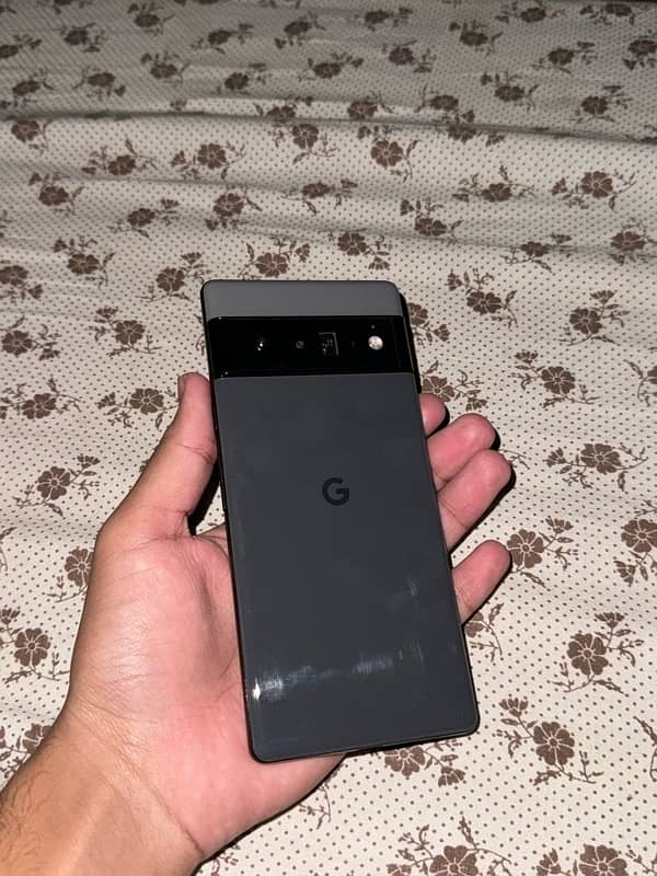 GOOGLE PIXEL 6 PRO 1