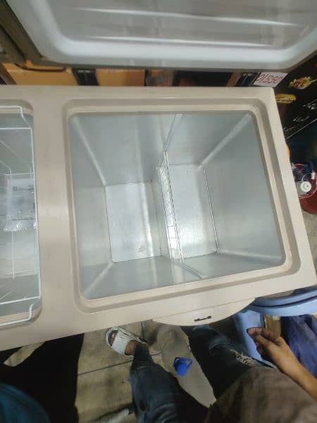 D Freezer / Fridge 2