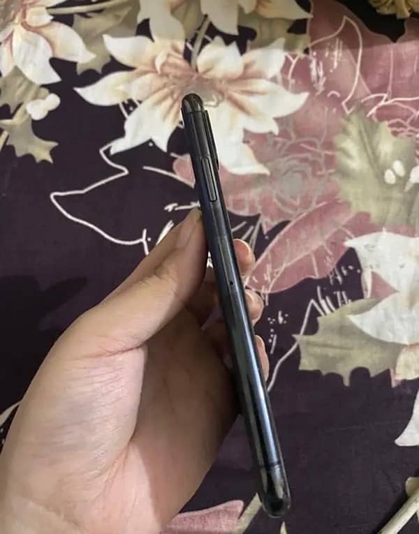 IPhone XS Non PTA 1