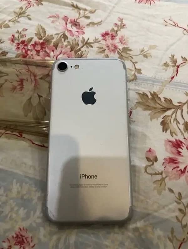 iPhone 7 128gb 0