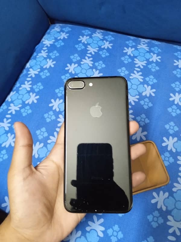 iphone 7 plus pta approved 32 gb 6