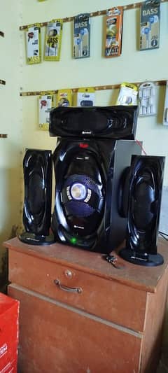 AUDIONIC MONSTER 310 0