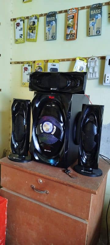 AUDIONIC MONSTER 310 1