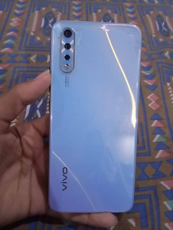 Vivo S1 4 128 GB 10 by 10 Condition 0