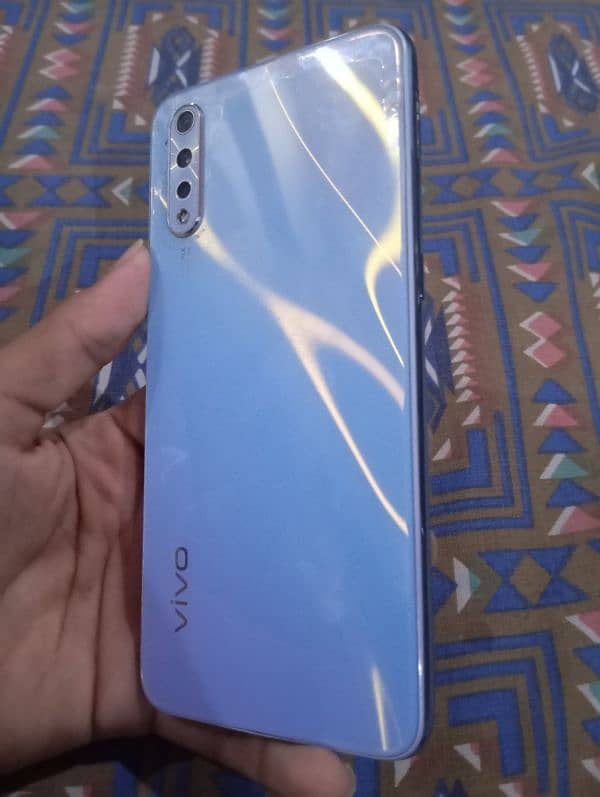 Vivo S1 4 128 GB 10 by 10 Condition 1