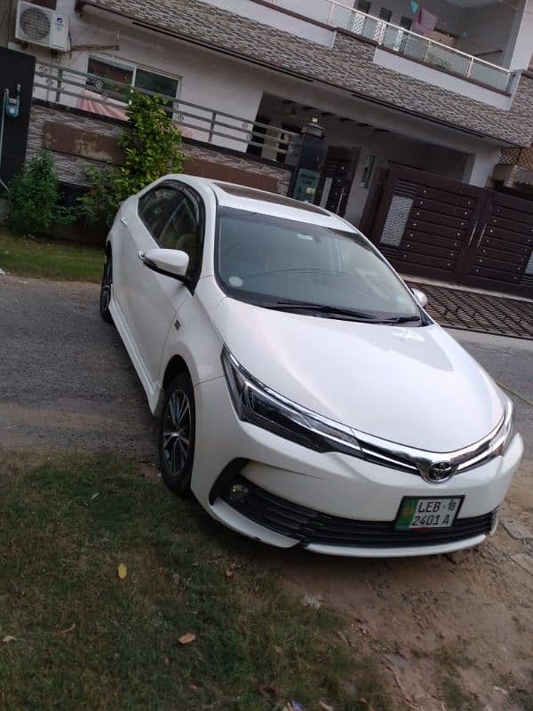 Toyota Altis Grande CVT 2018 1