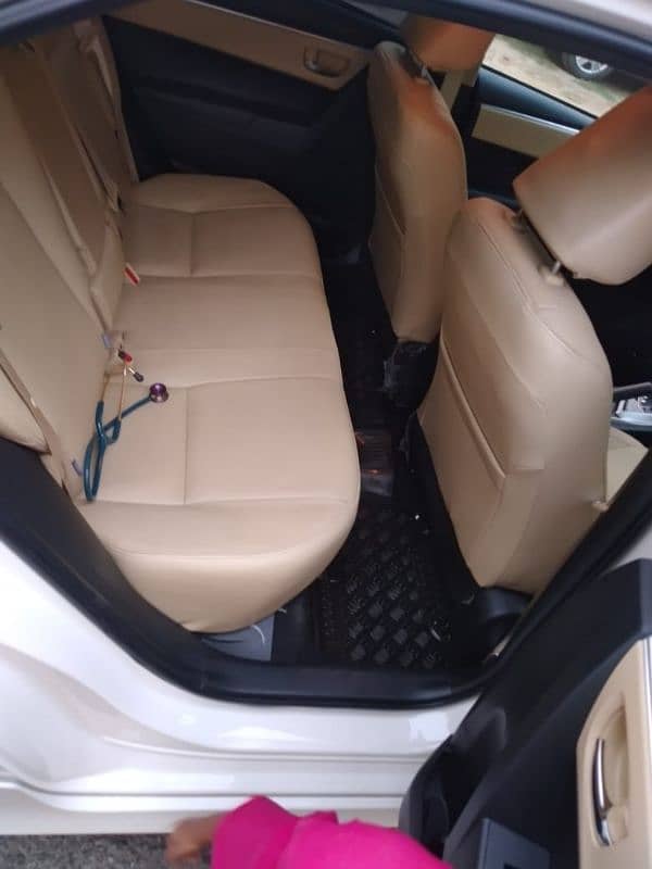 Toyota Altis Grande CVT 2018 12