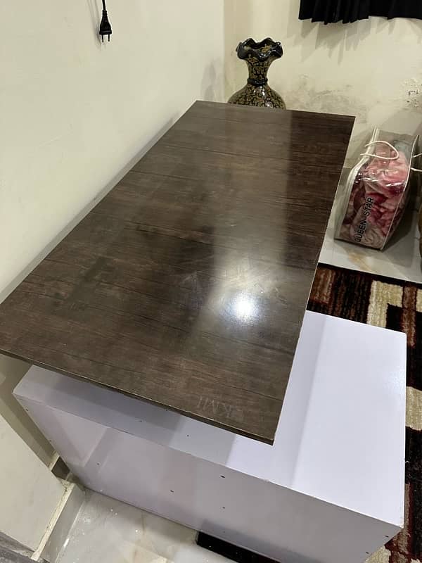 New Executive MDF Sturdy Table 2