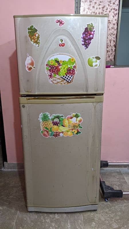 Dawlance fridge 0