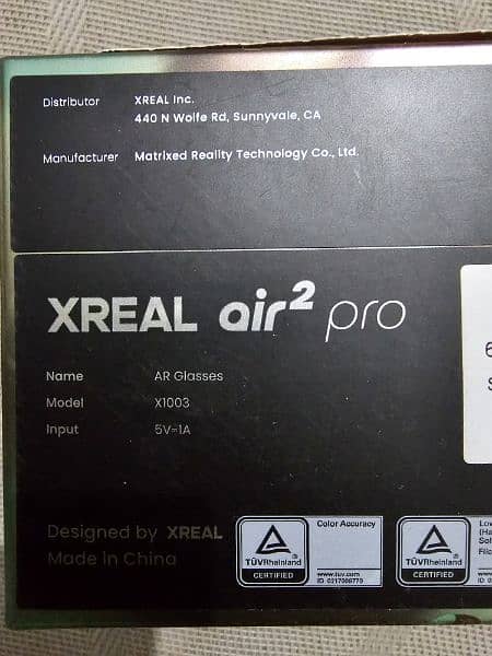 Xreal Air 2 pro glasses with Xreal Beam 1