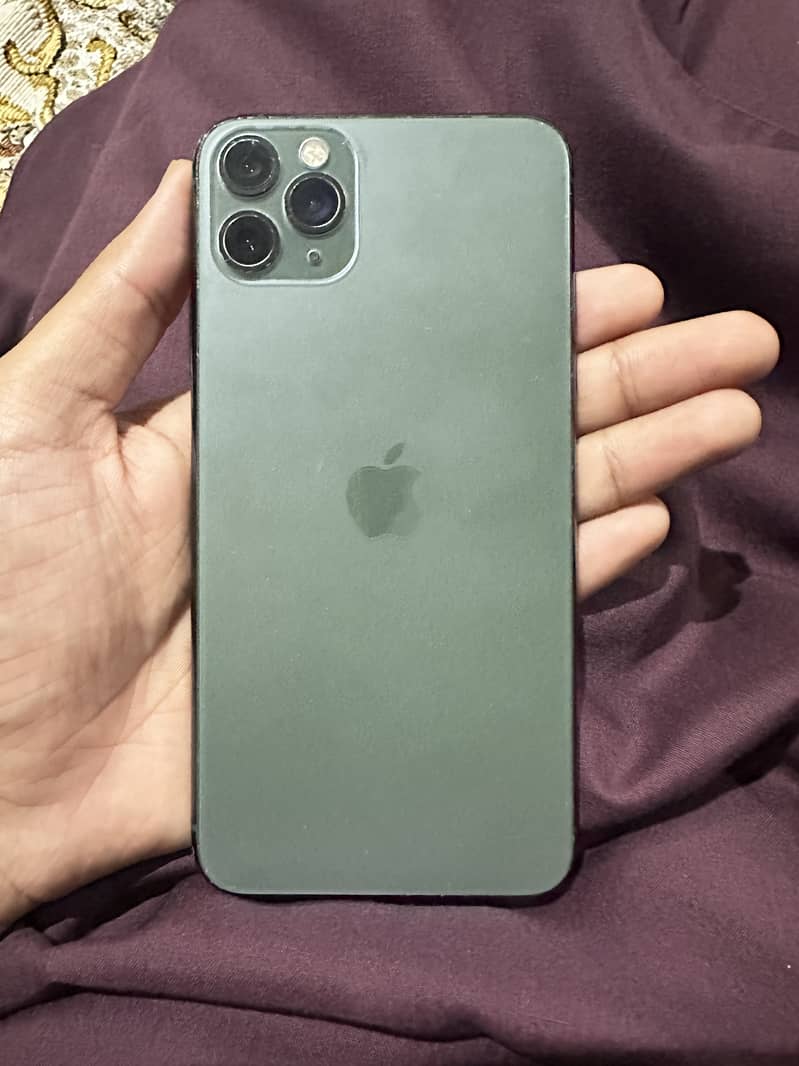 iPhone 11 Pro Max 2