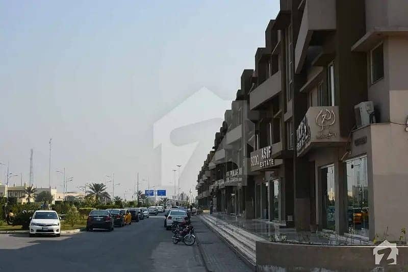 5 marla Commercial with possession Utality paid plot for sale in L Block at bahria orchard lahore 5