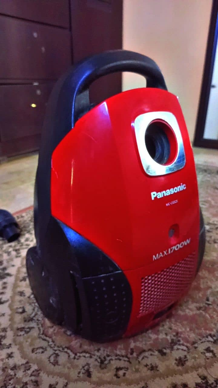 Vacuum Cleaner Panasonic. 3