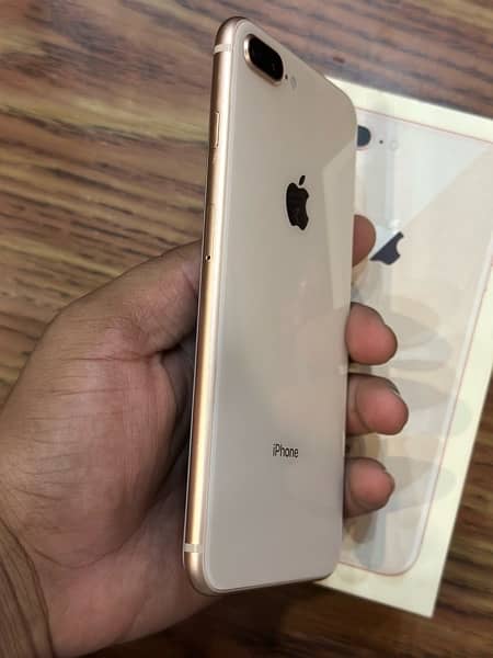 I phone 8plus golden Color 10/ 9.9 condition 4