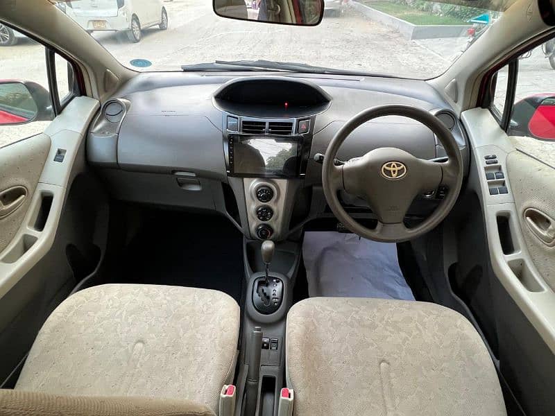 Toyota Vitz 2007 8