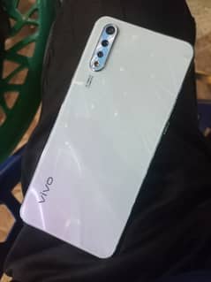 Vivo S1