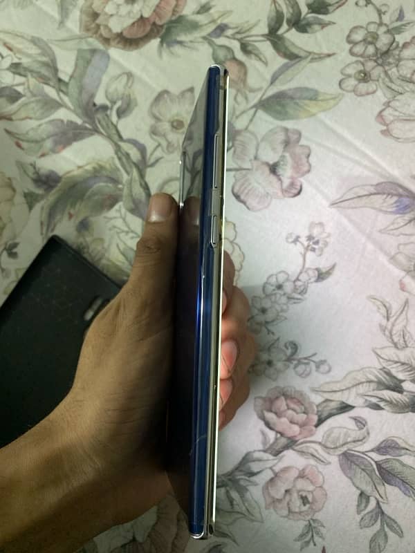 samsung note 10 plus 4