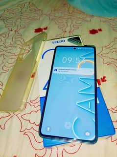 TECNO CAMON 20