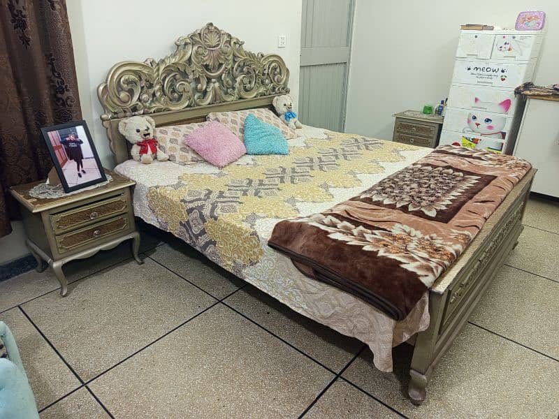 solid wood double bed 1