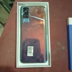 vivo y53s 8 +4gb ram / 128 gb