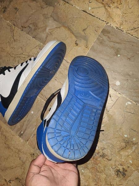 Nike Jordon 1 Retro High Blue 5