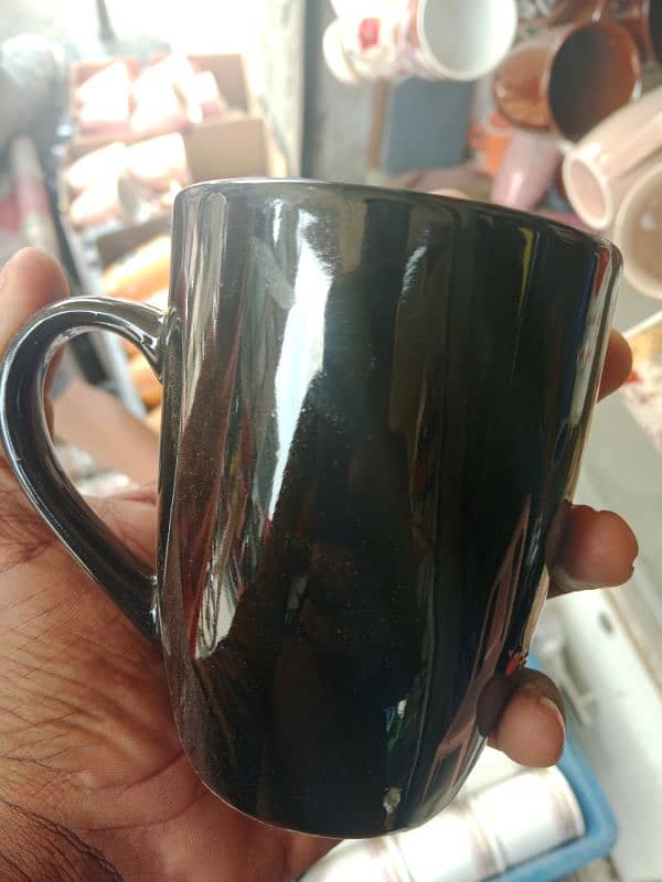 Akbar crockery cup and mugs ka rate hole sale 100 ka or 80 ka 8